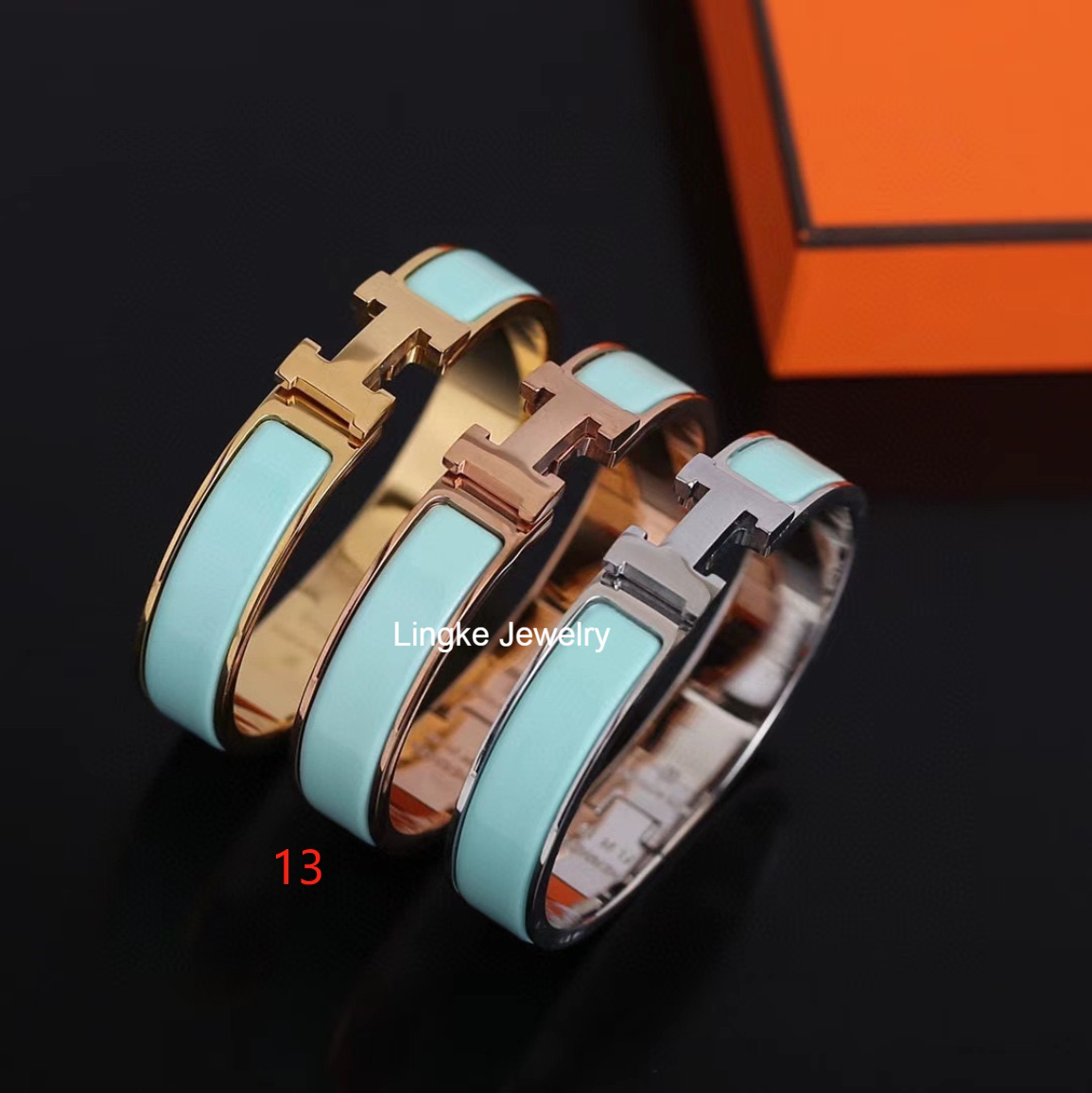 Clic HH Bracelet Collection