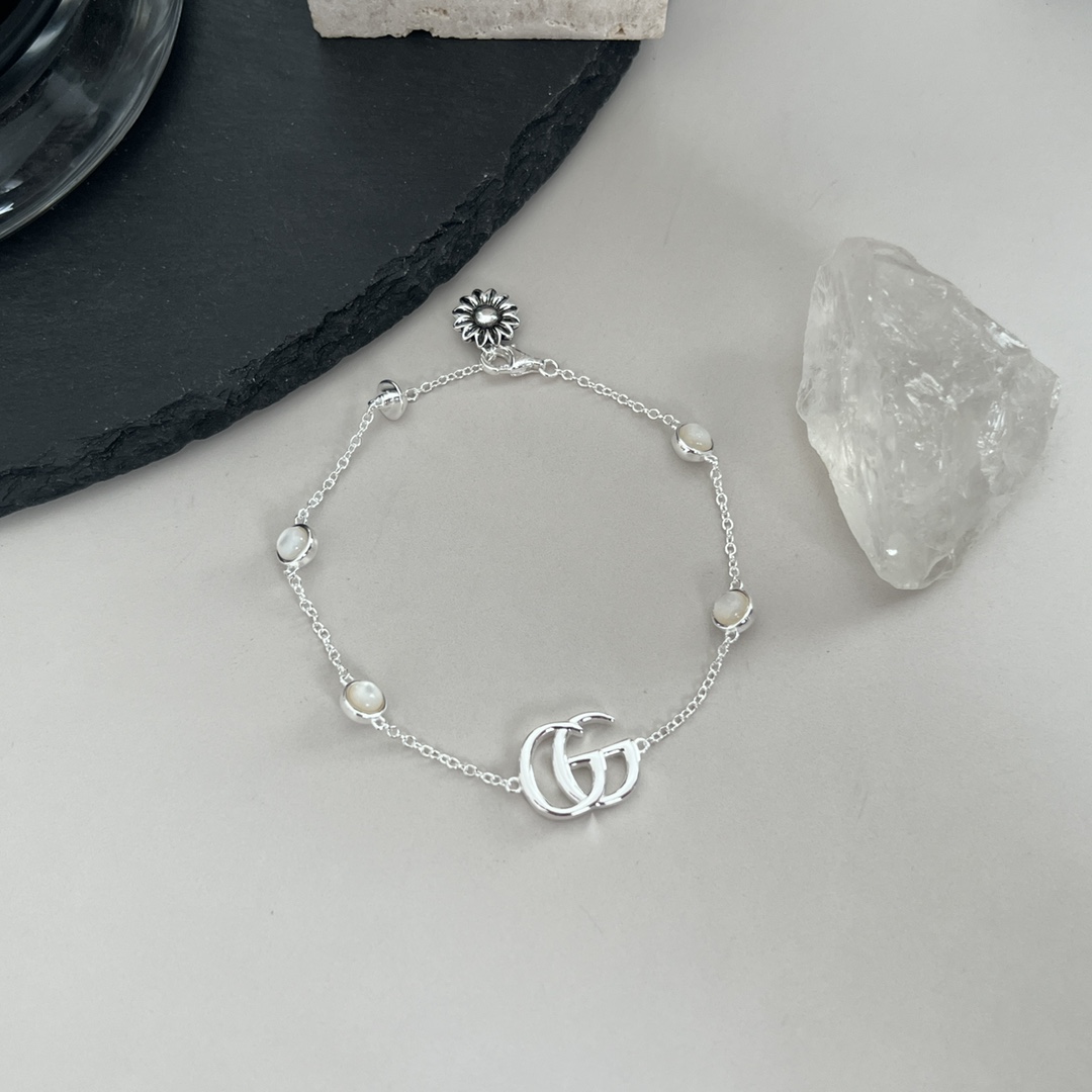 GG Marmont Pearls Bracelet