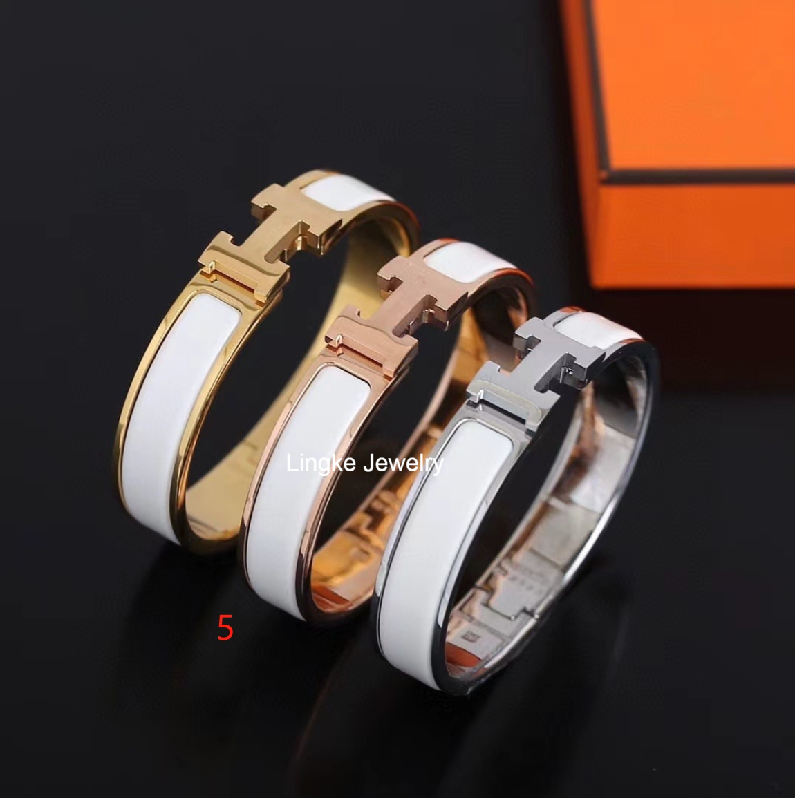 Clic HH Bracelet Collection