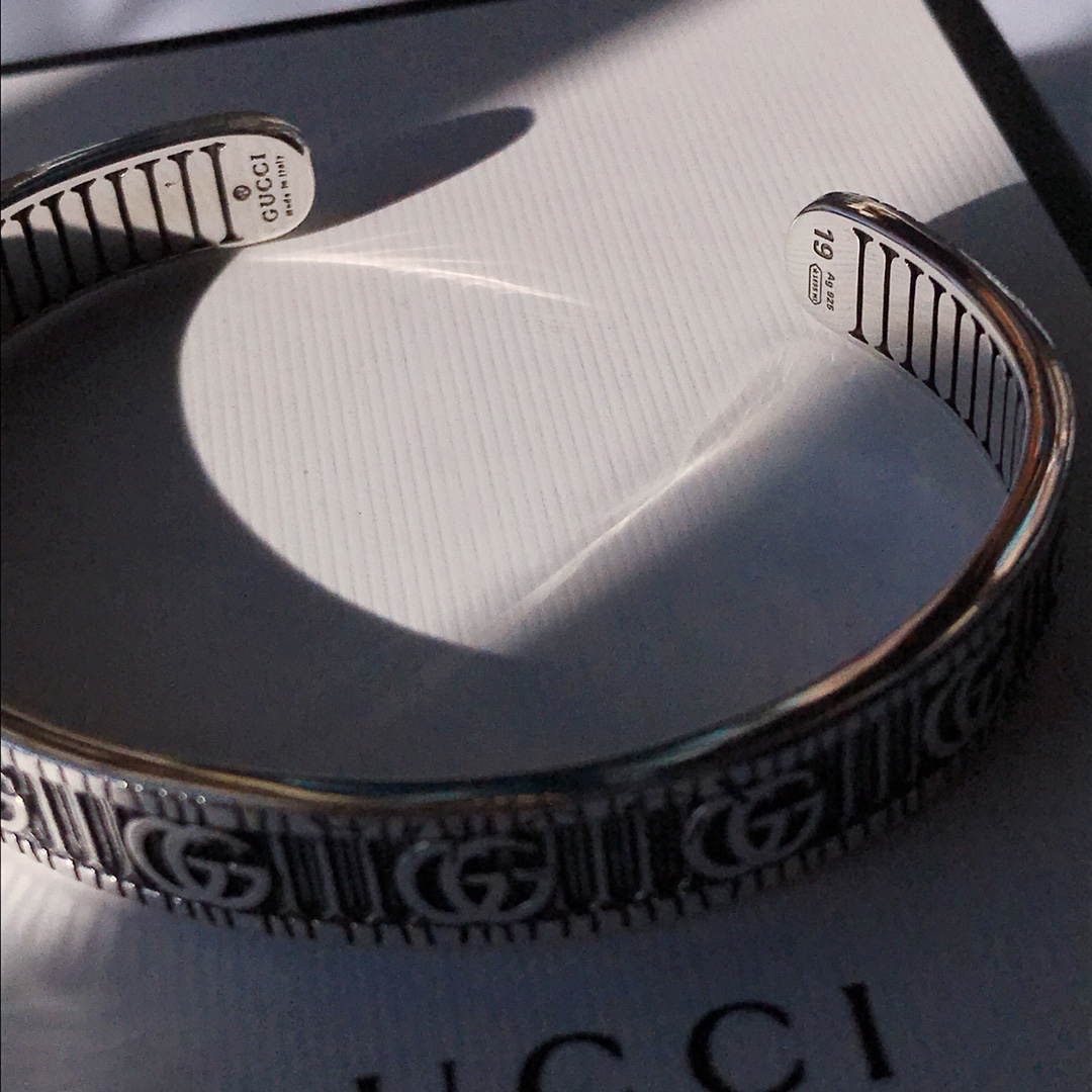 Double G Bracelet