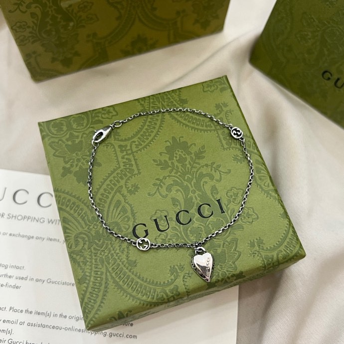 Heart Bracelet