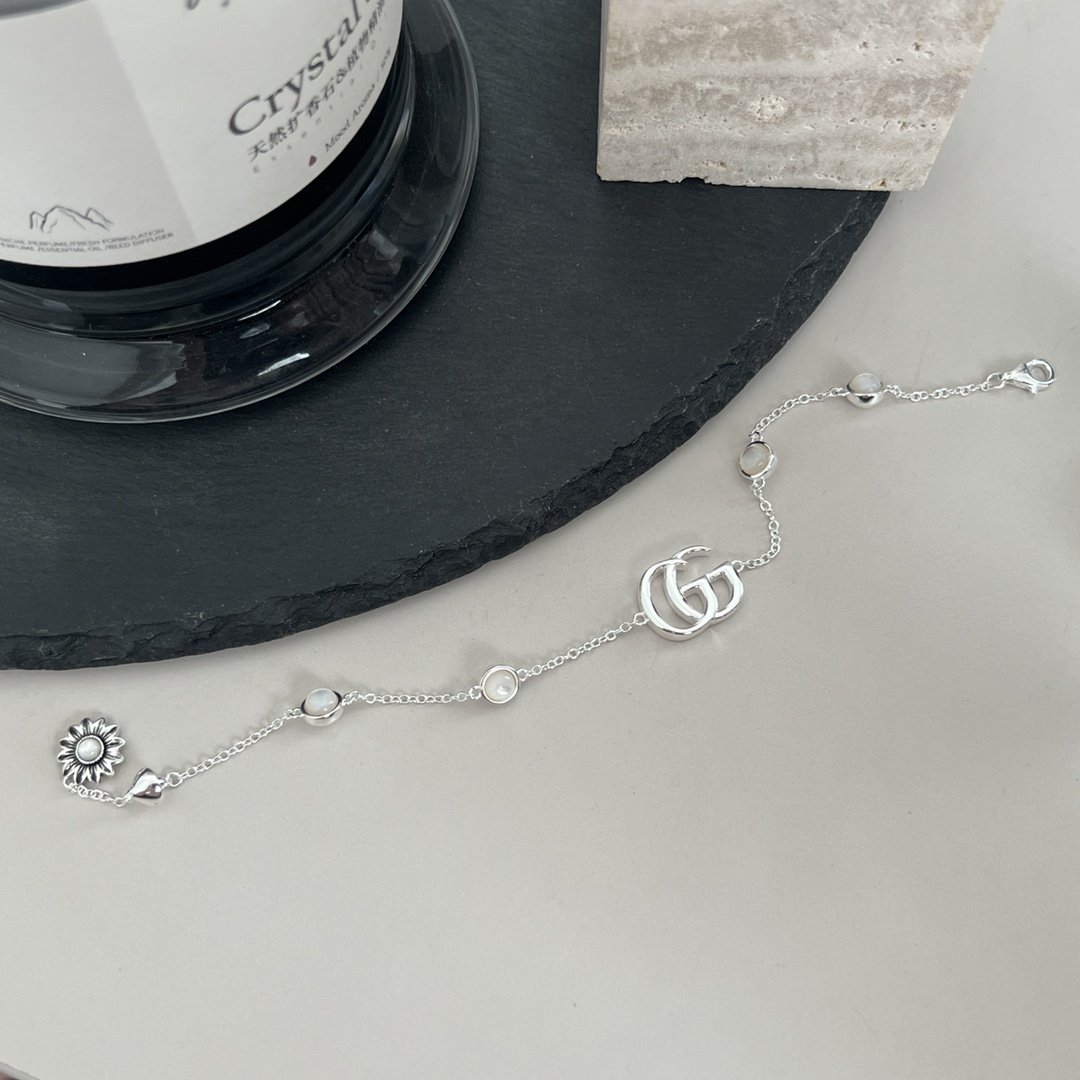 GG Marmont Pearls Bracelet