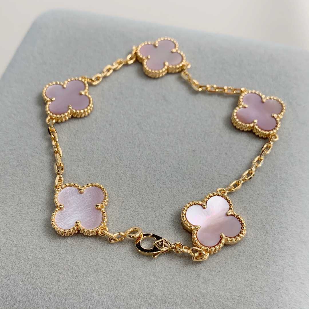 1.Alhambra Pink Mother-of-pearl 5 motifs Bracelet