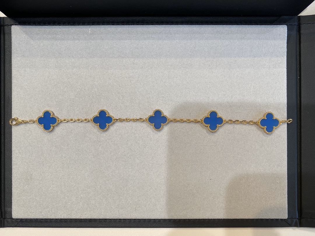 1.Alhambra Blue Agate 5 motifs Bracelet
