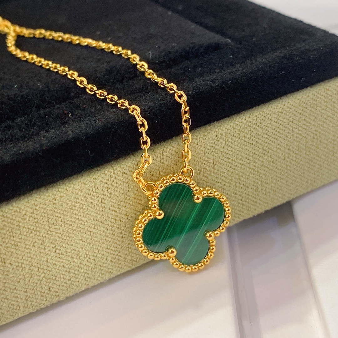 Alhambra Malachite 1 motif Necklace