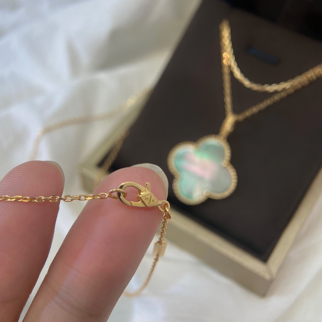 Alhambra Grey Mother-of-pearl Magic1 motif Necklace