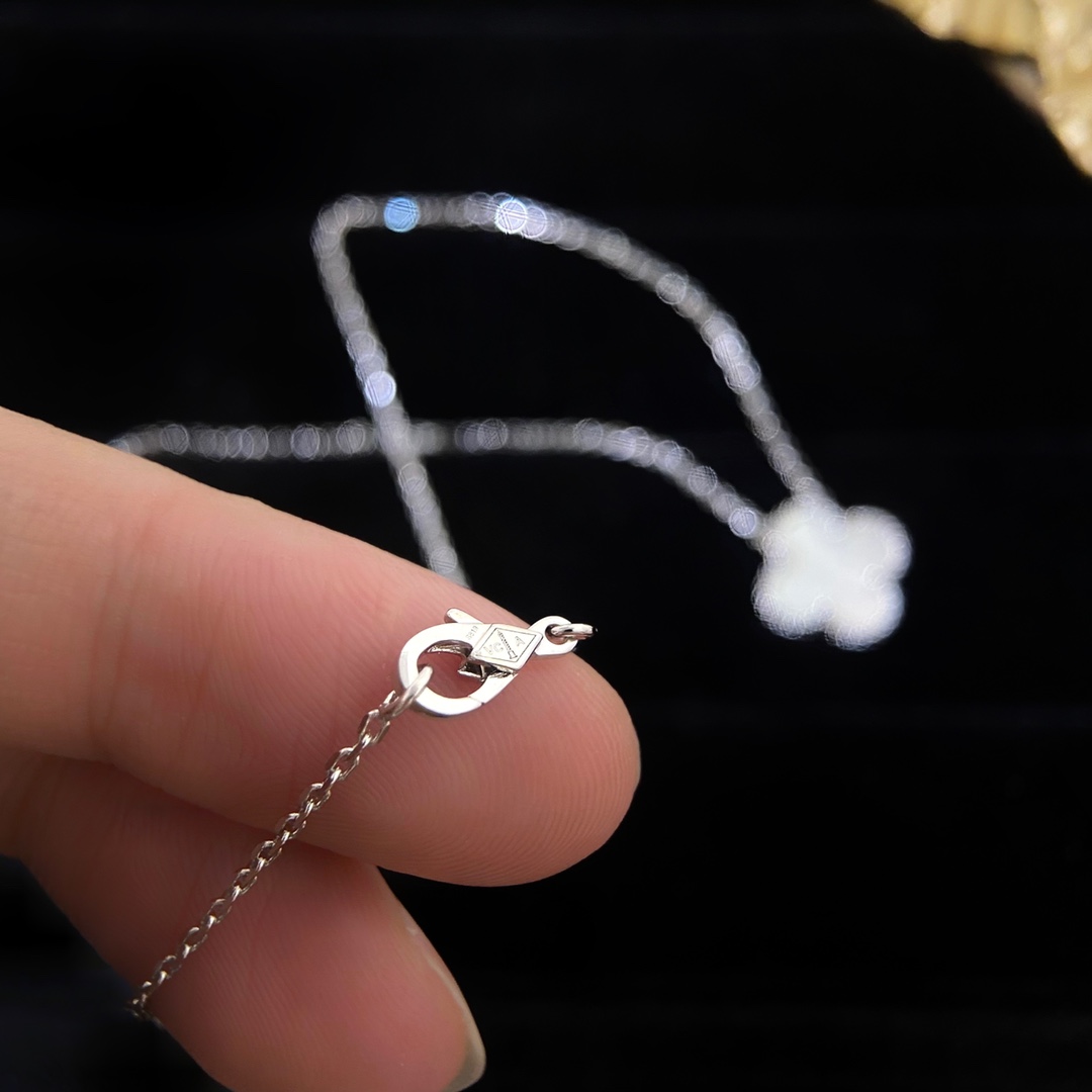 Alhambra Mother-of-pearl 1 motif Necklace