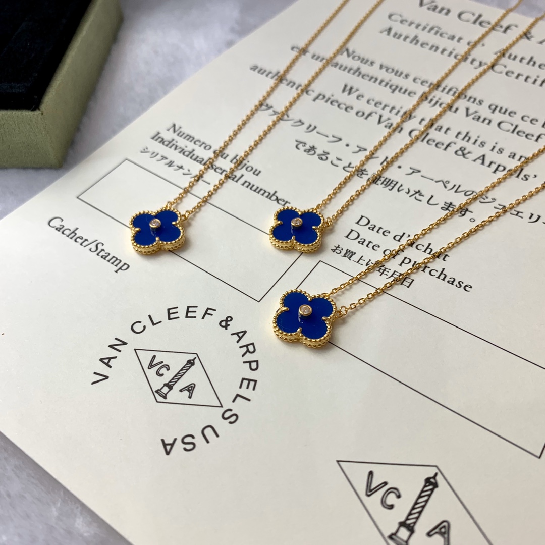 Alhambra Agate 1 motif Necklace with Diamond