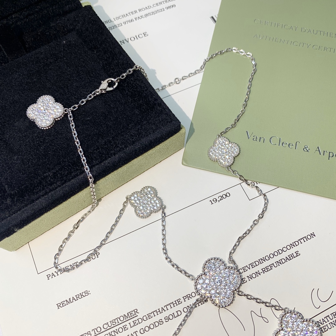 Alhambra 6 Motifs Pendant Necklace with Full Diamonds