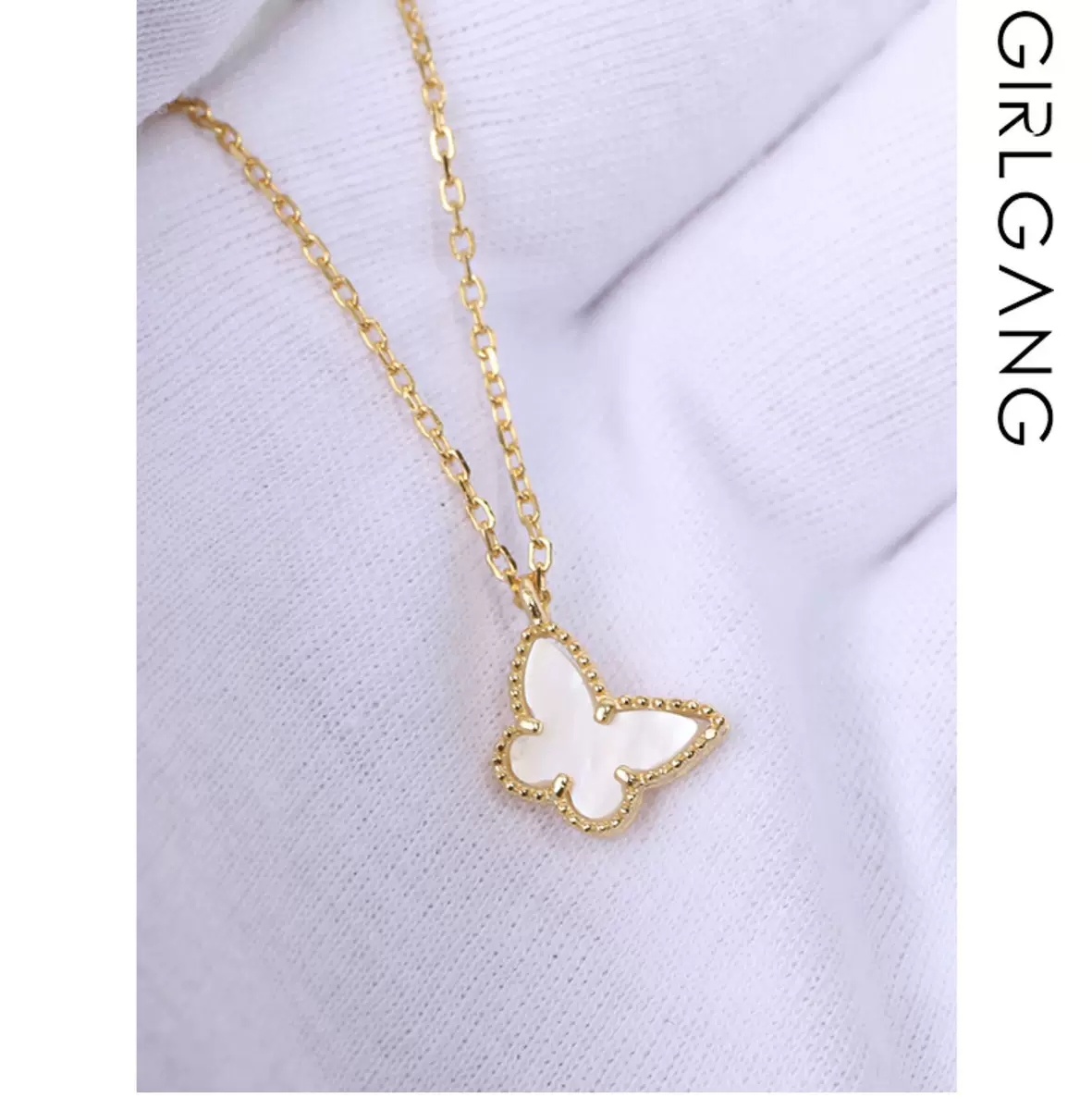 Sweet Butterflies Mother-of-pearl Pendant Necklace