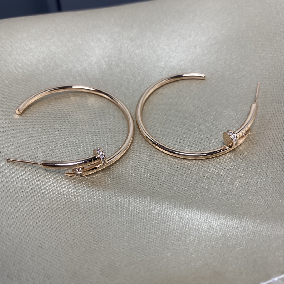 Juste un Clou Nail Earrings with Diamonds