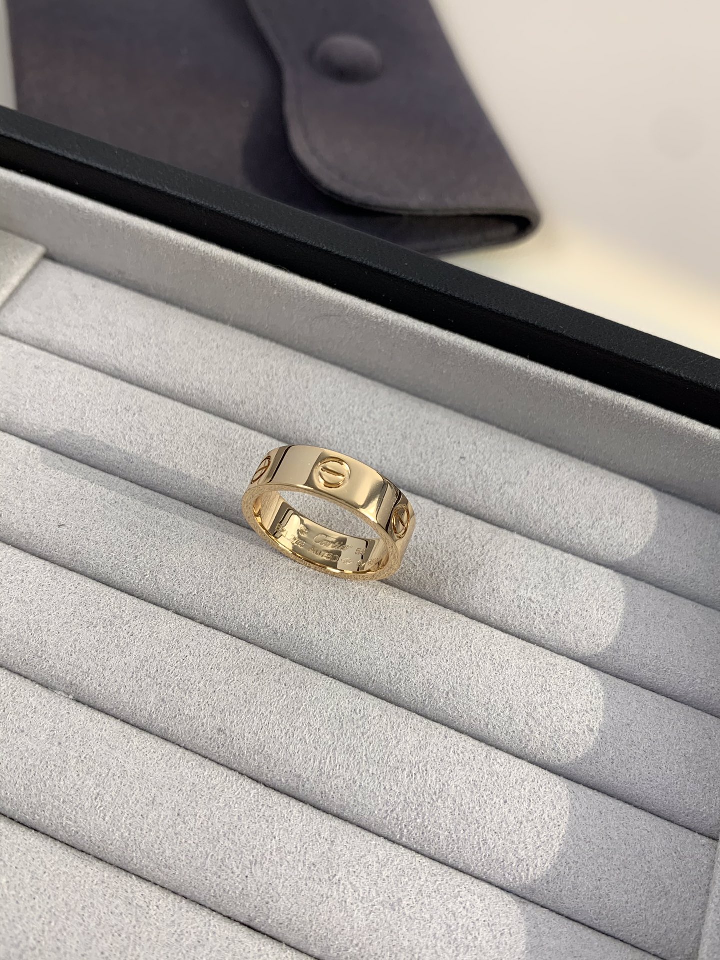 LOVE Ring without Diamonds