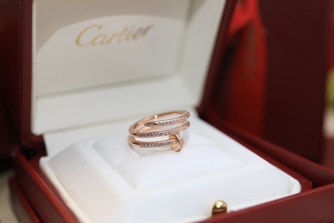 Juste un Clou Double Circle Nail Ring with full diamonds