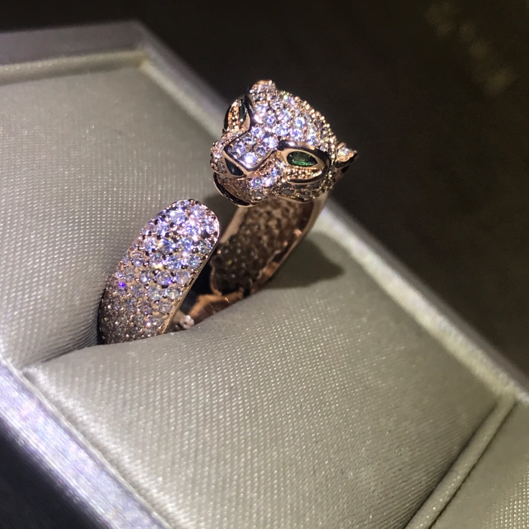 Panther Ring with full diamonds
