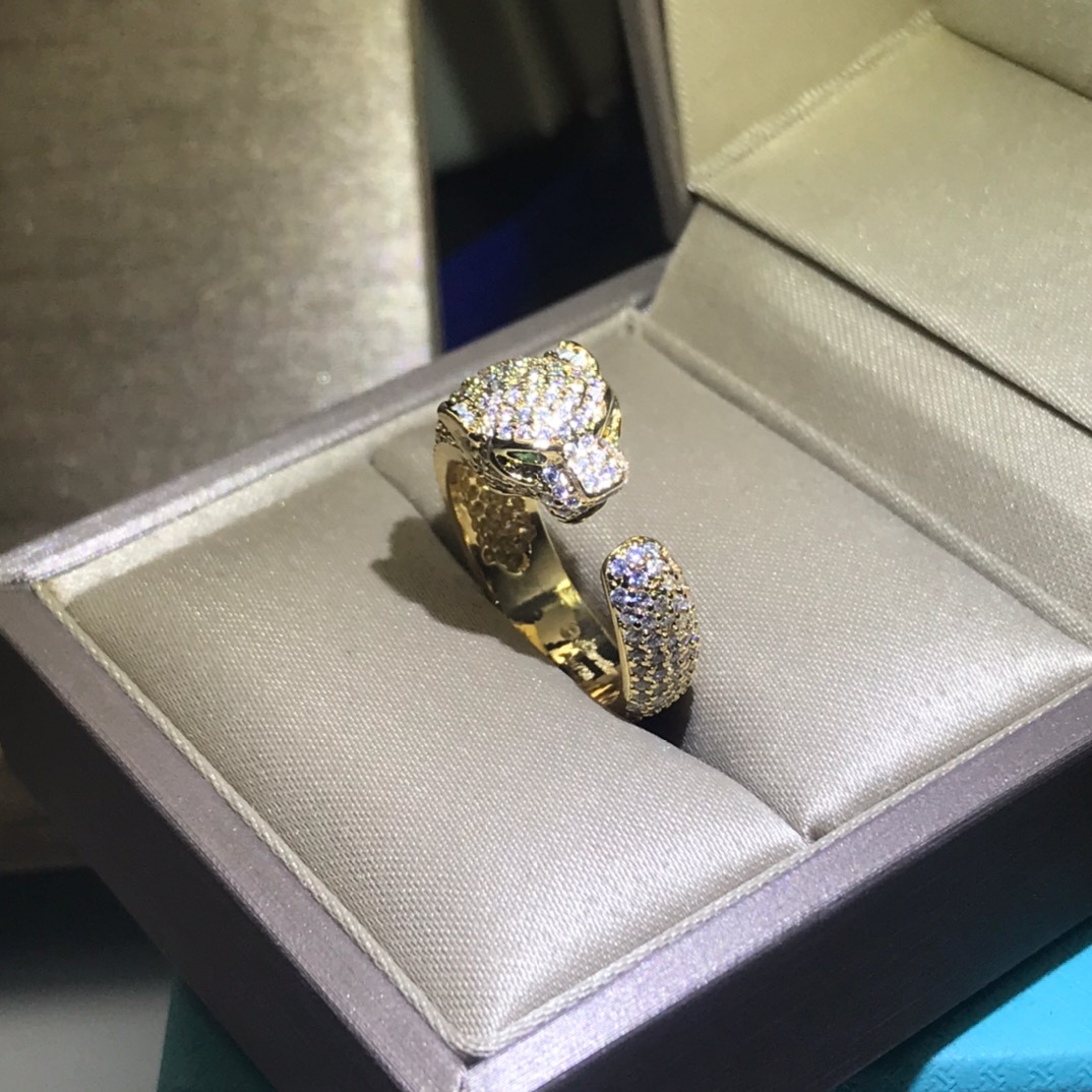 Panther Ring with full diamonds