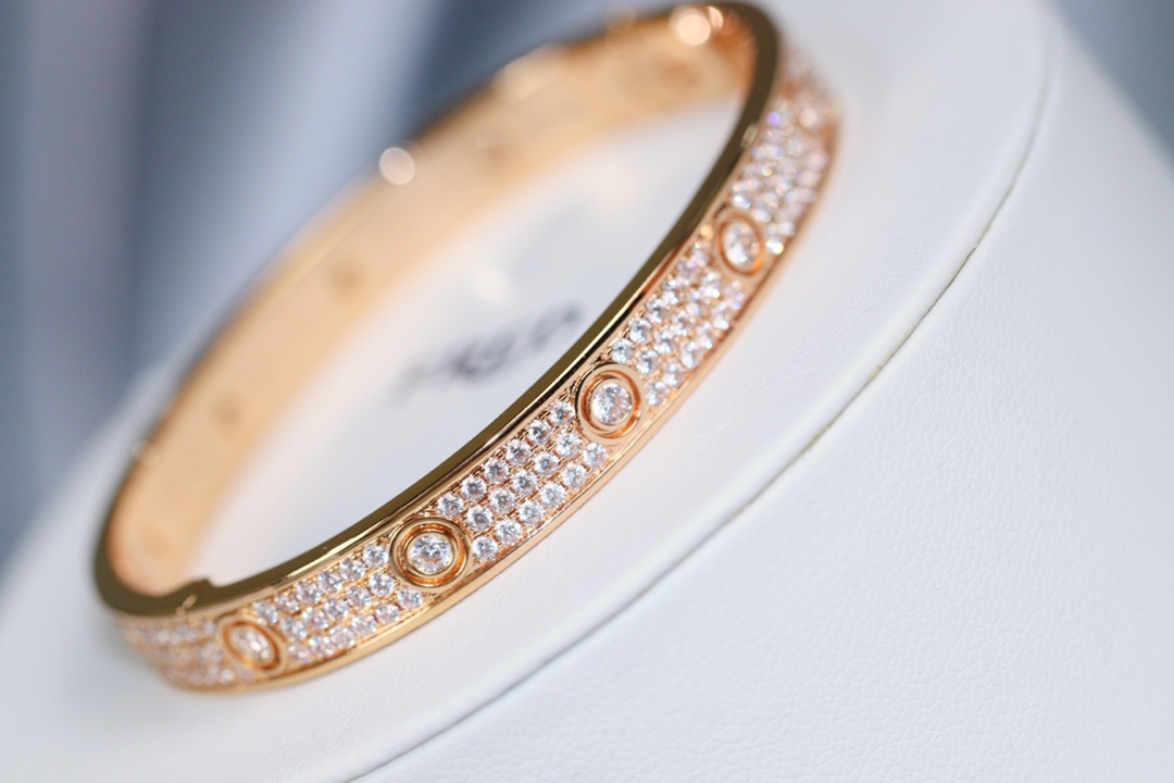 Love Bracelet,paved diamonds and 10 Diamonds