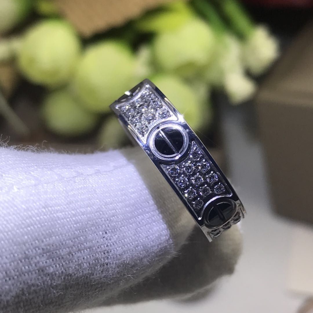 Love Ceramic Ring with Full diamonds
