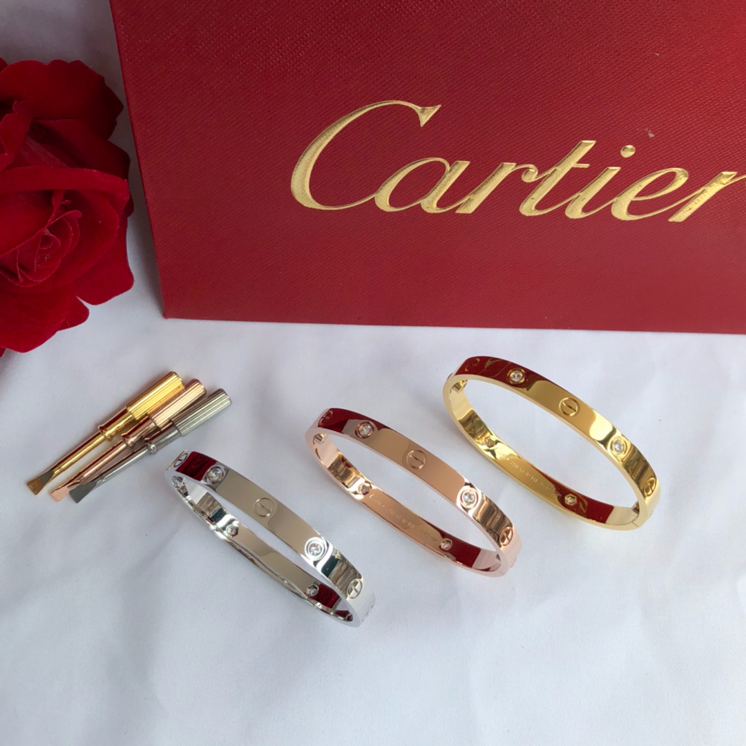 Love Bracelet with 4 Diamonds