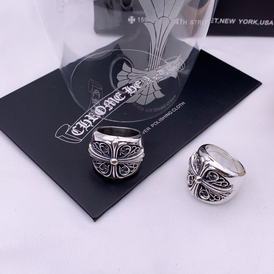 Oval Cross Ring