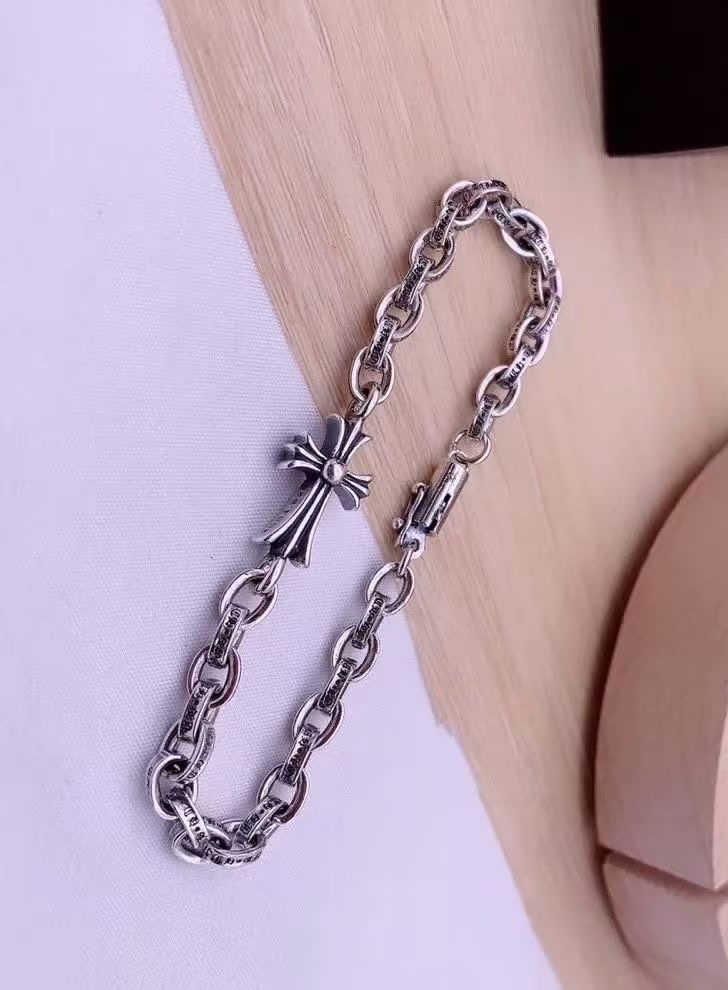 Cross Paper Chain Bracelet