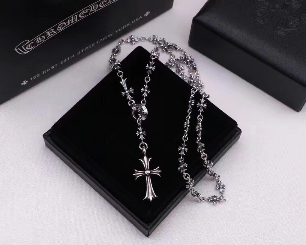 Class Cross Pendant Necklace