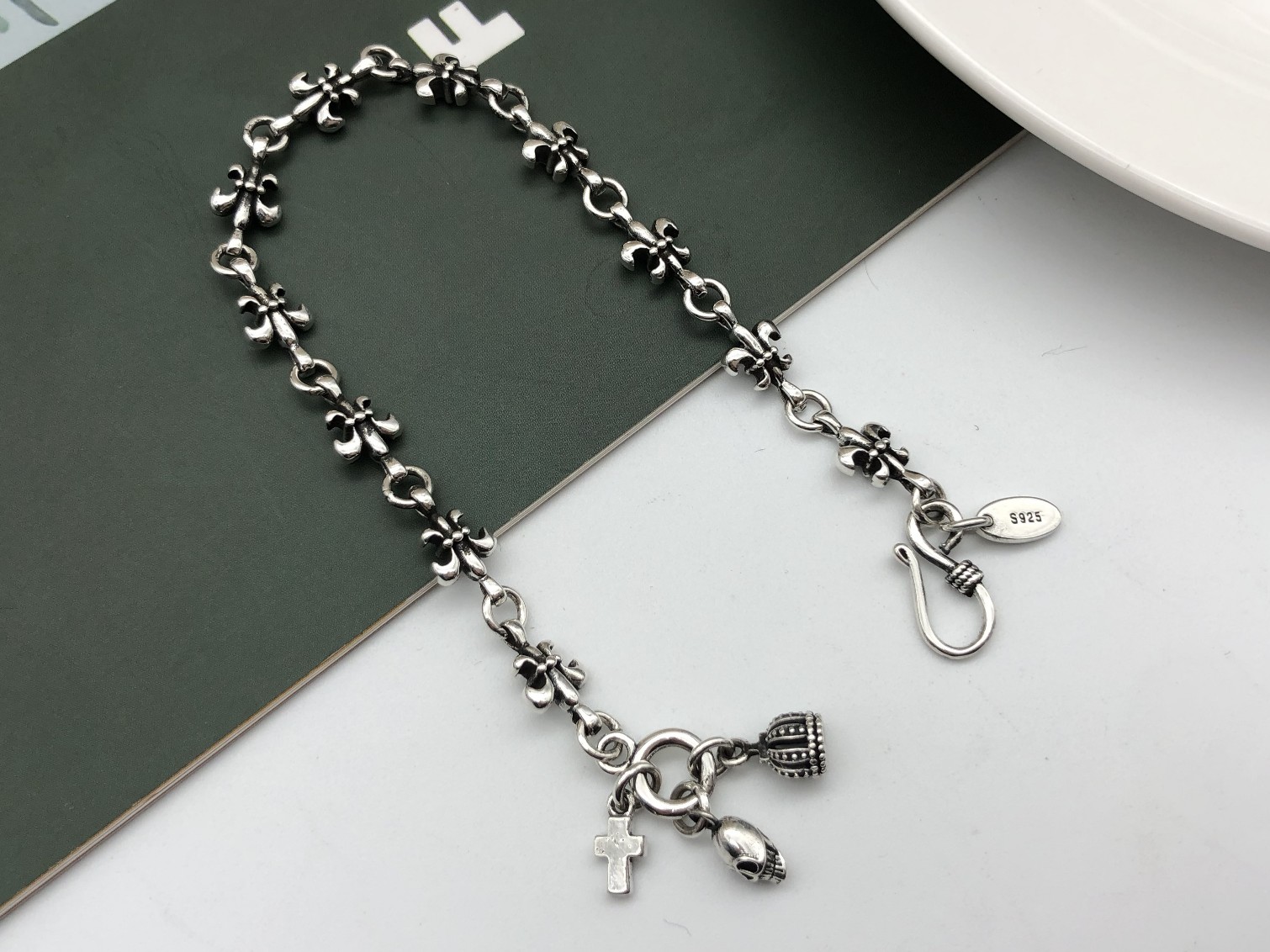 Crown Cross Scout Flower Necklace