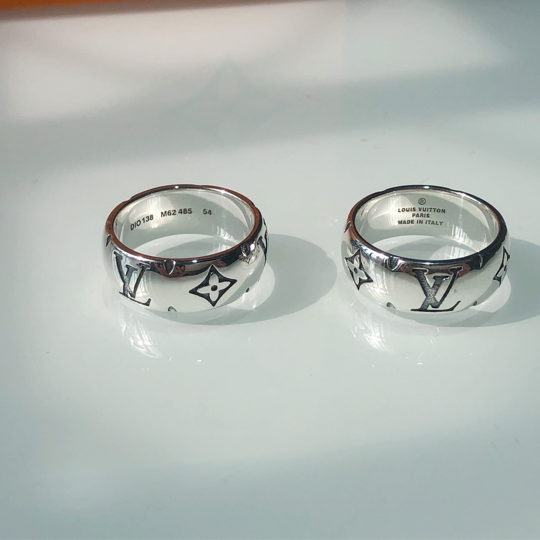 LV RIng