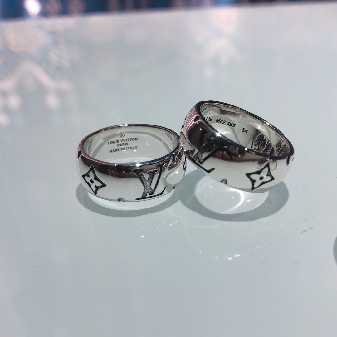 LV RIng