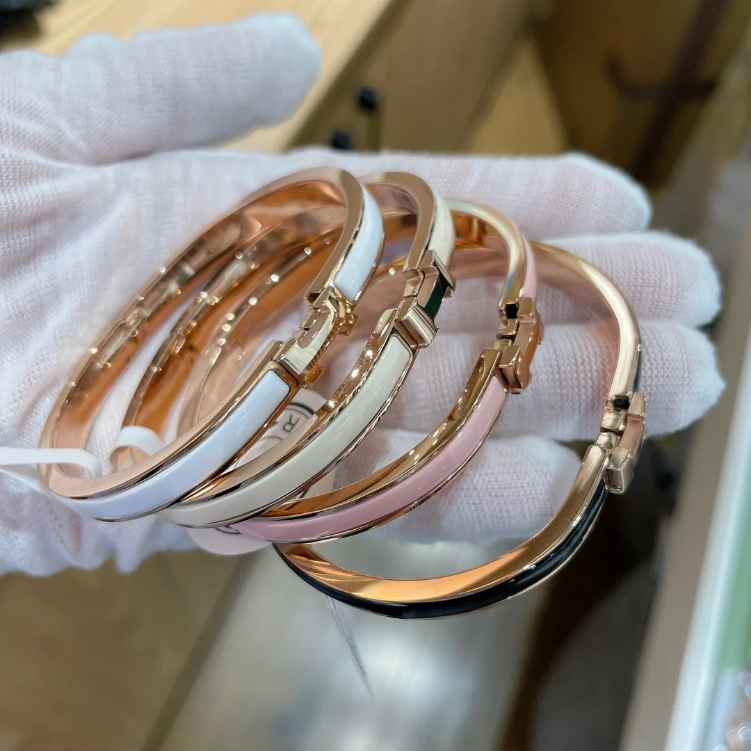 Clic HH Thin Bracelet Collection