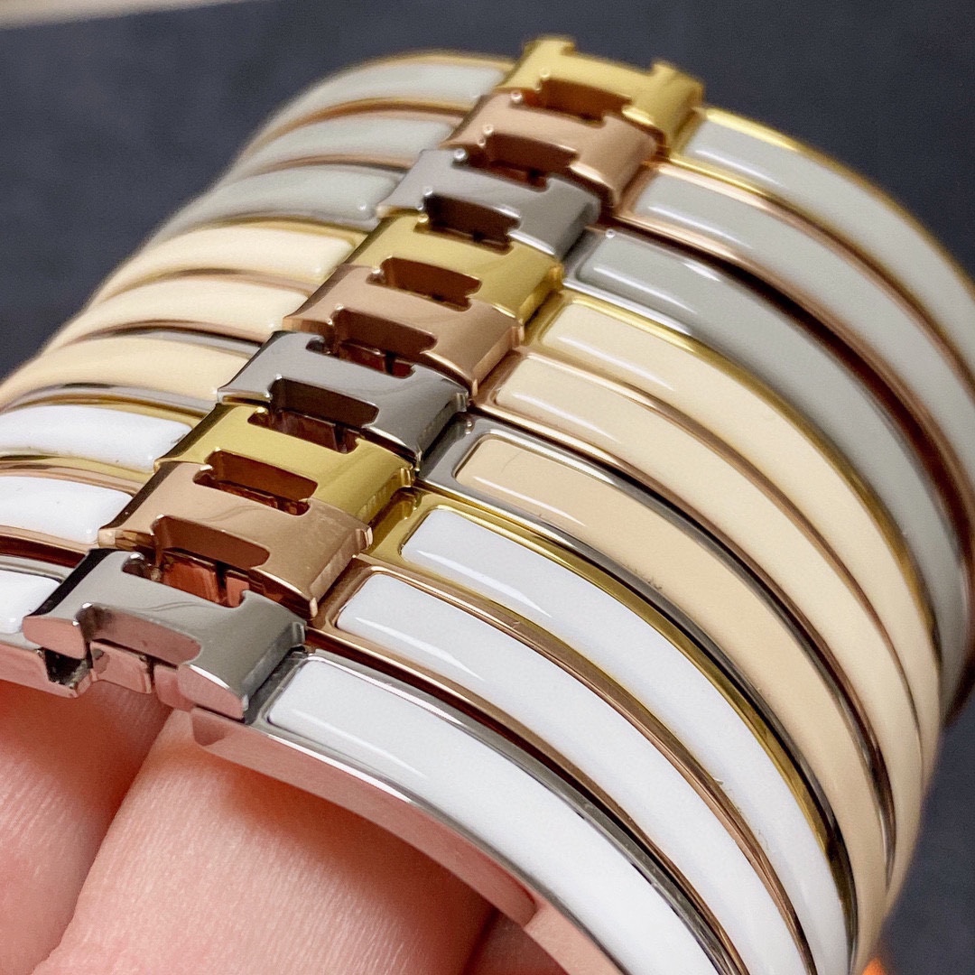 Clic HH Thin Bracelet Collection