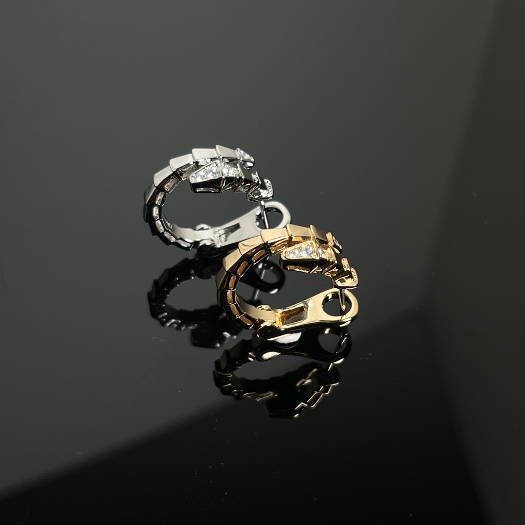 Serpenti Earrings with Diamonds