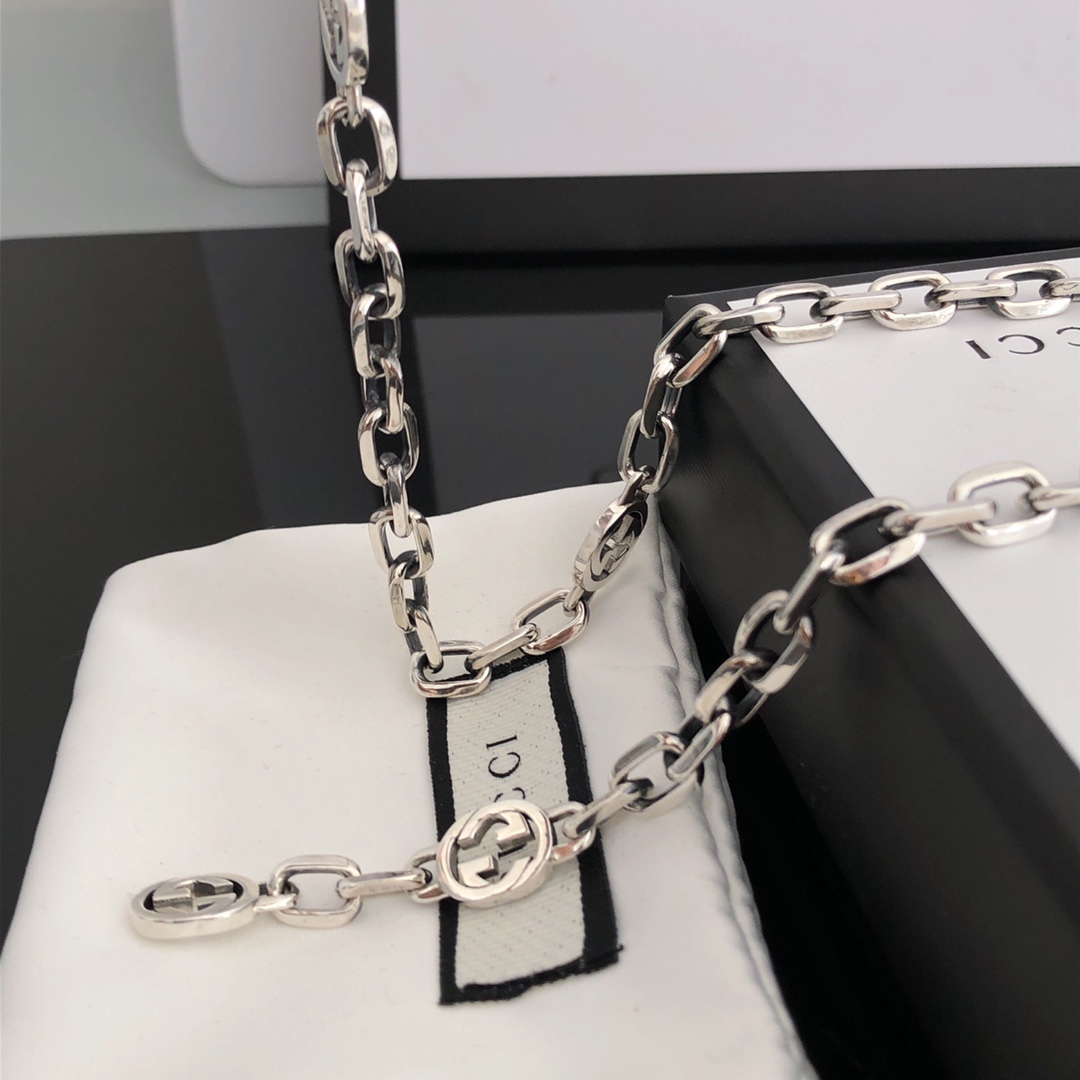 Double G Chain Necklace