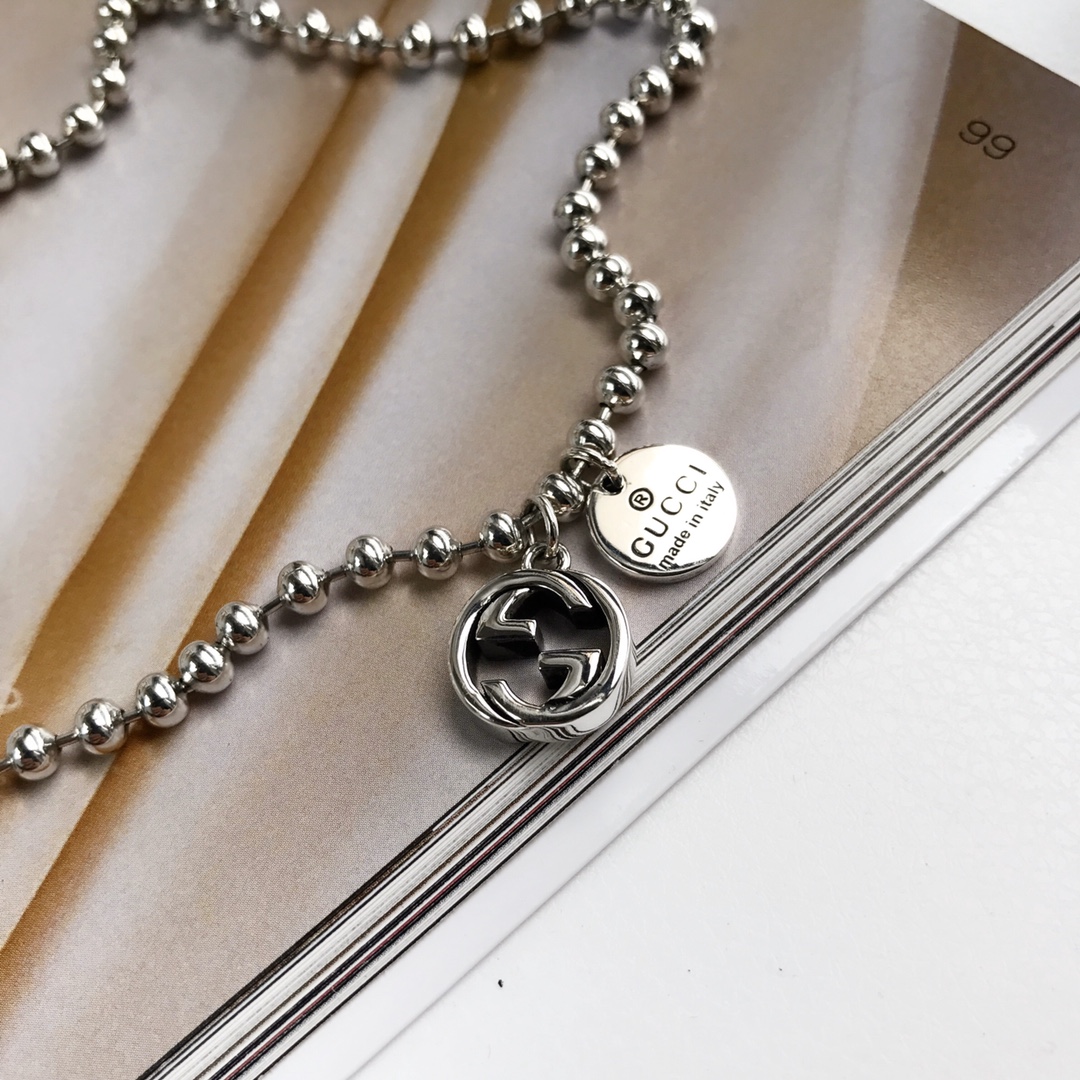 Double G Pendant Necklace