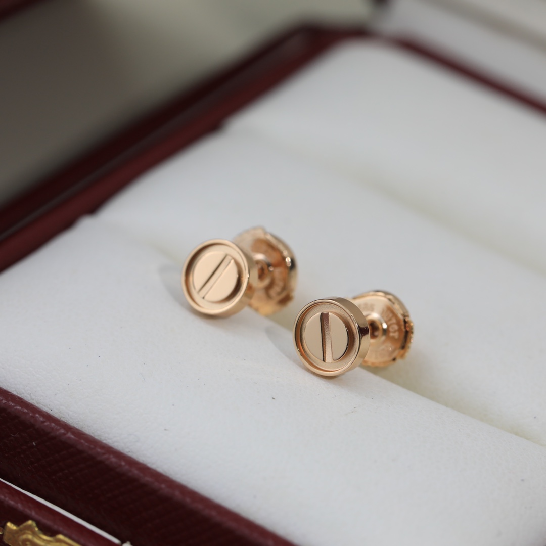 Screw earrings without diamonds