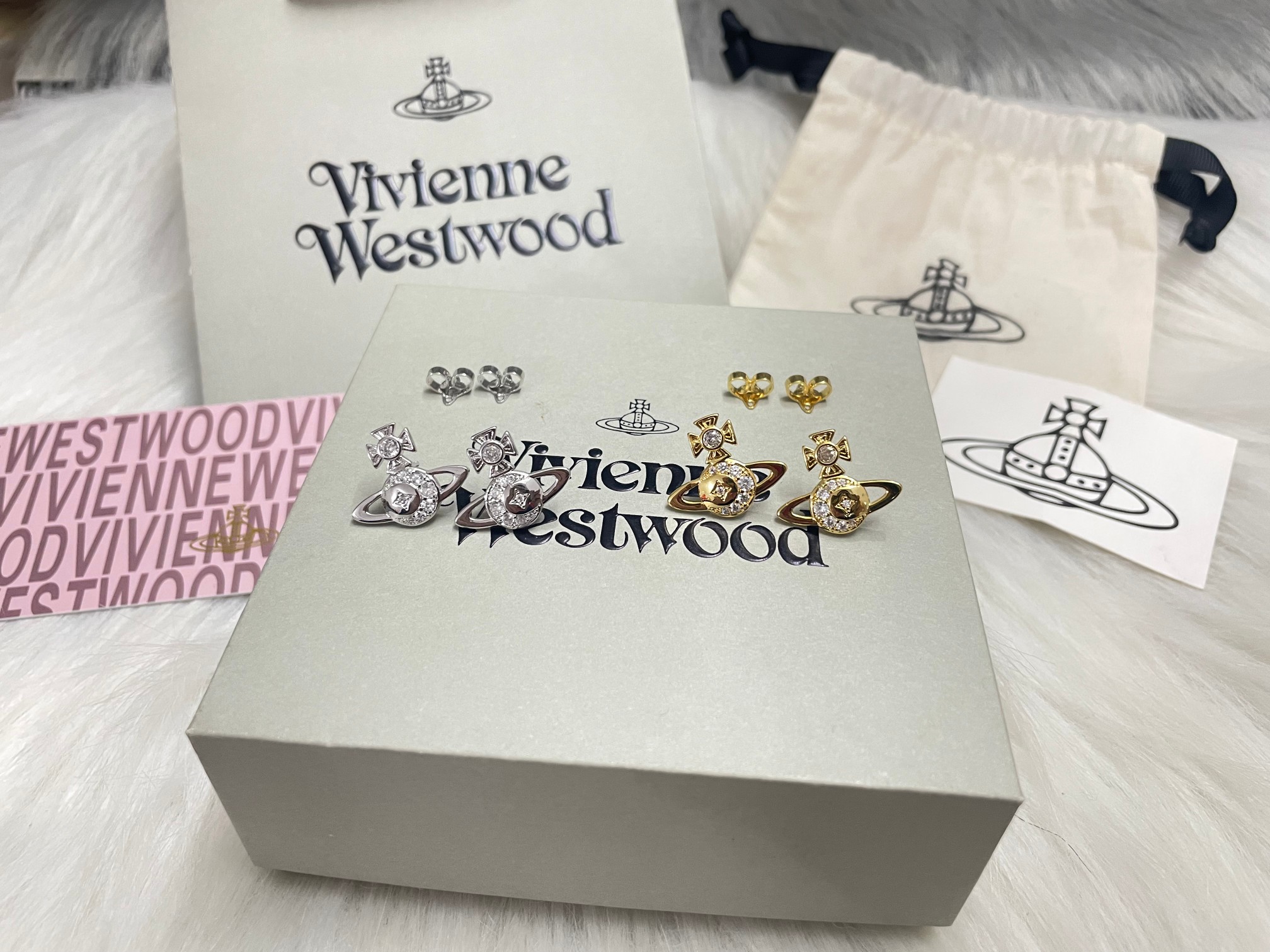 Moon Earrings with Sparkling Diamonds