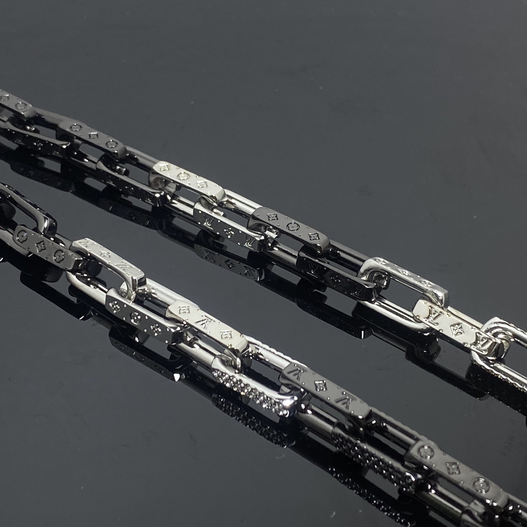 Black and Silver Bamboo Necklace