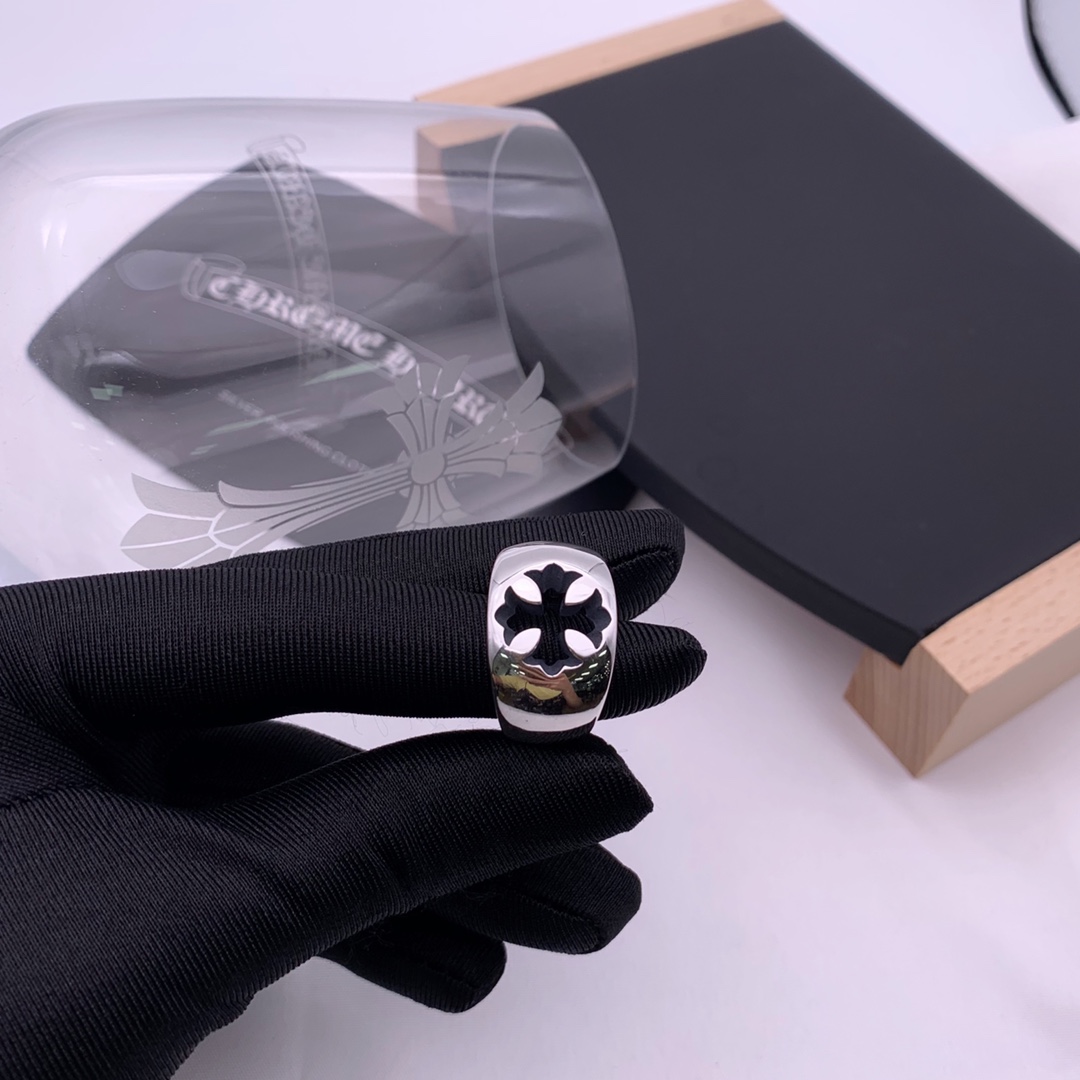 Hollow Cross Polished Ring