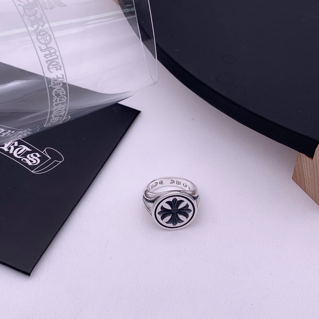 Round Cross Print Ring