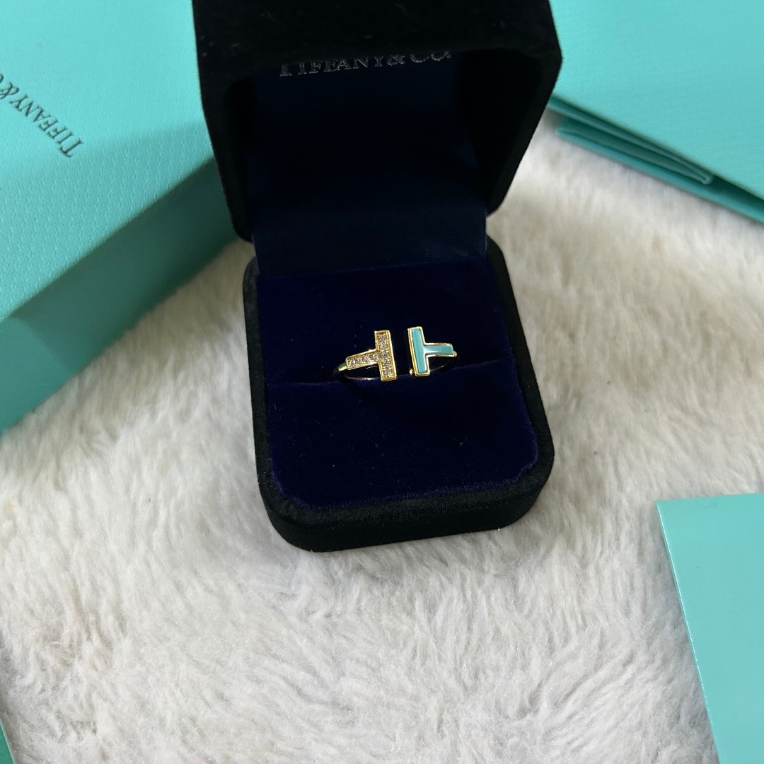 Turquoise T Ring with Diamonds