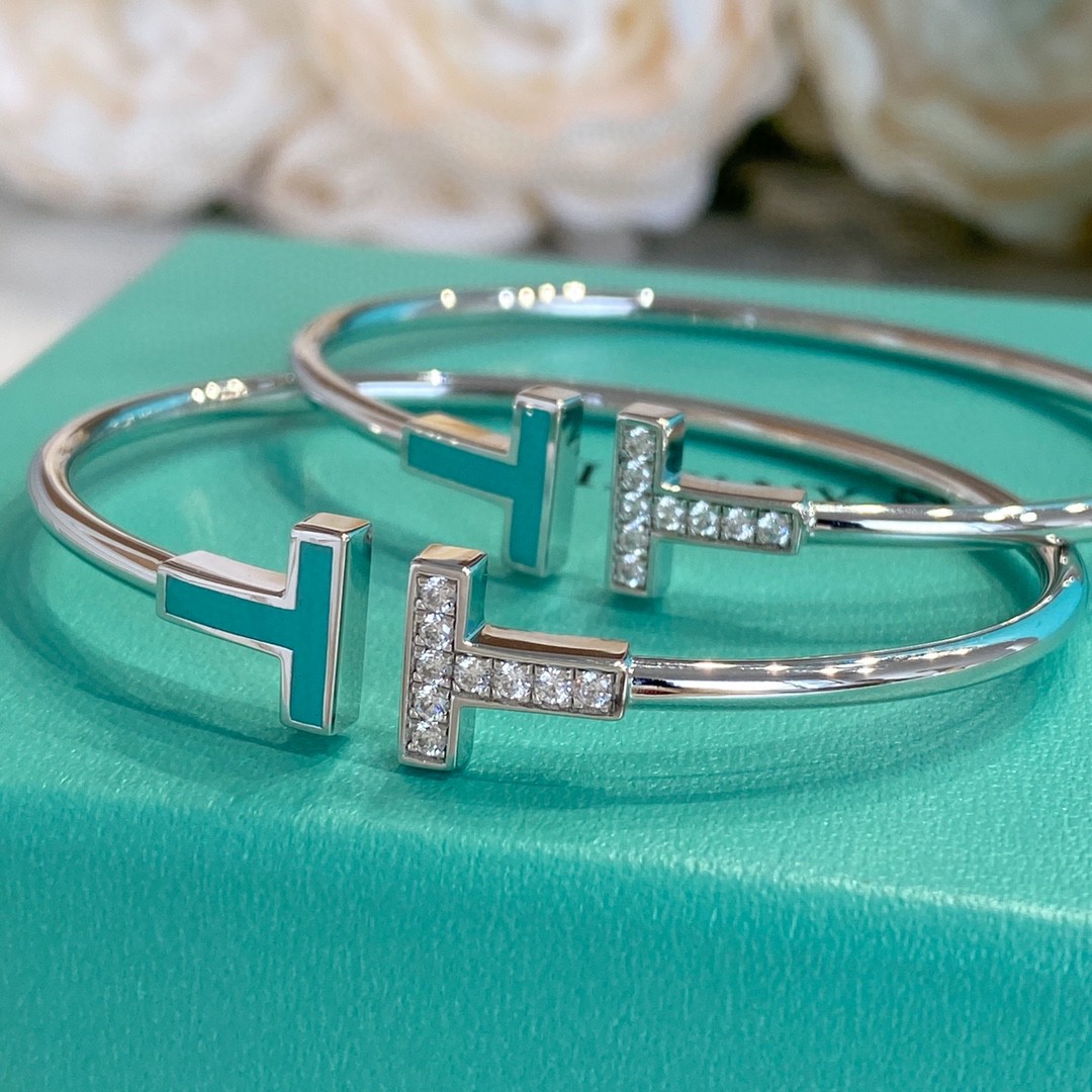 Turquoise T Bracelet with Diamonds