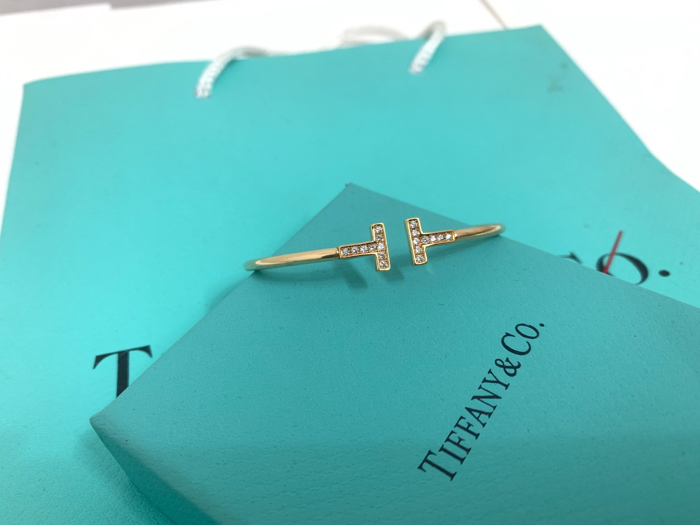 Double T Bracelet with Full Diamonds