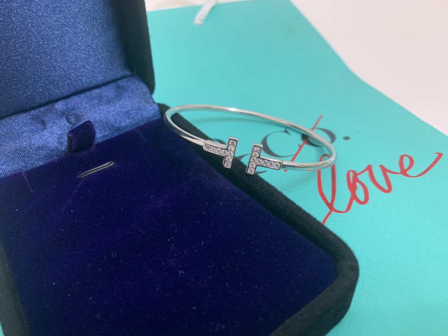 Double T Bracelet with Full Diamonds