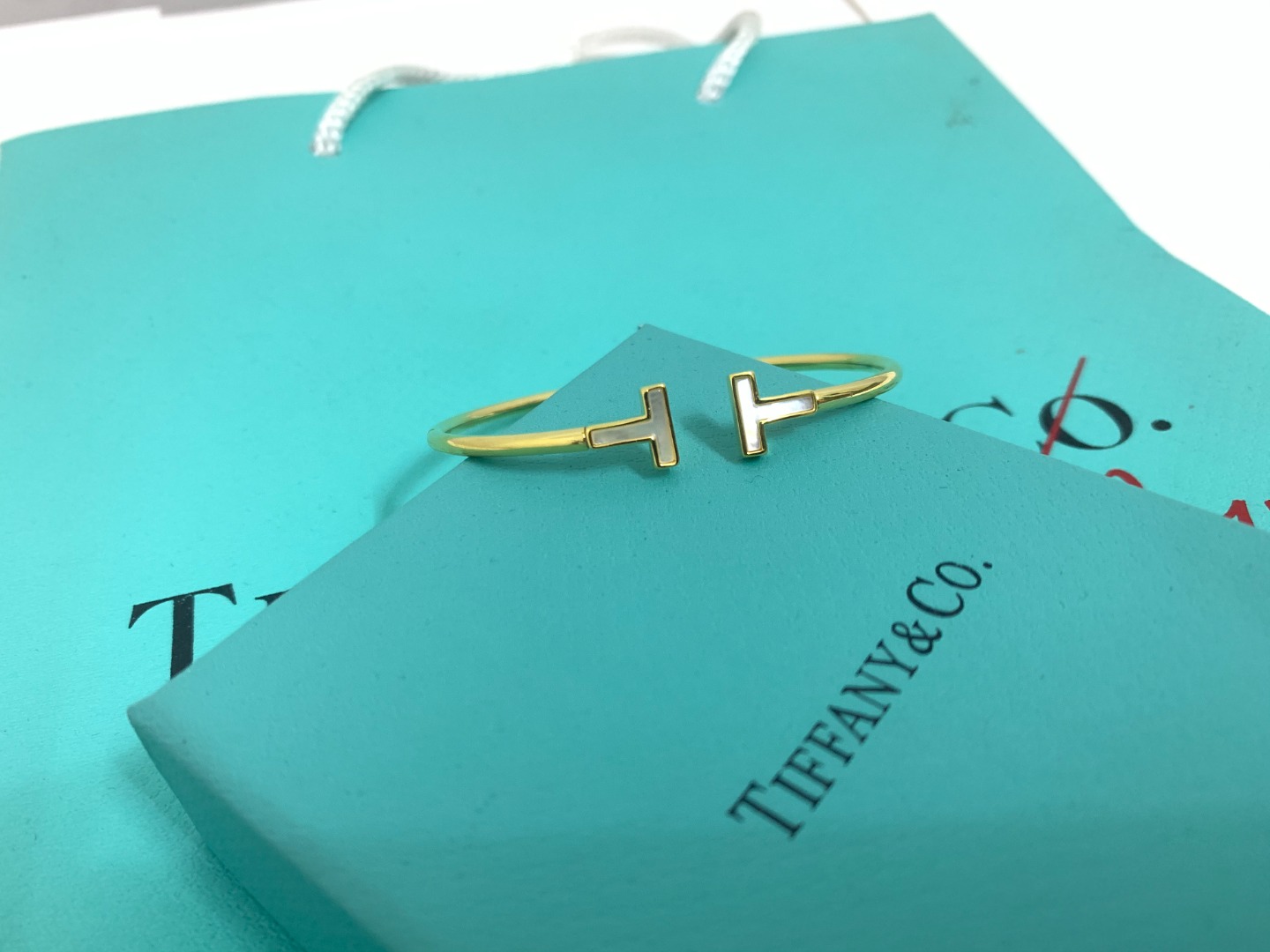 Mother of Pearl T Bracelet