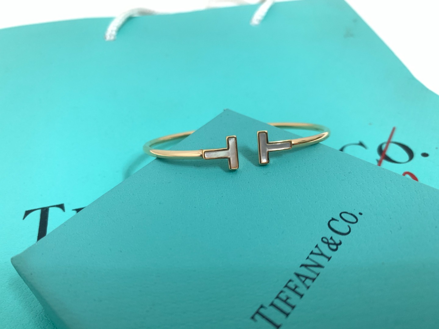 Mother of Pearl T Bracelet