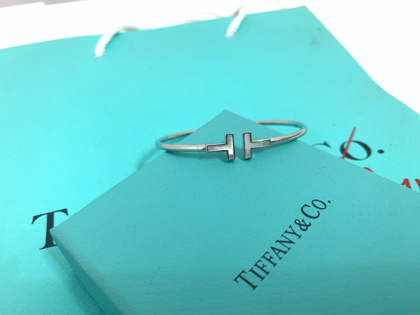 Mother of Pearl T Bracelet