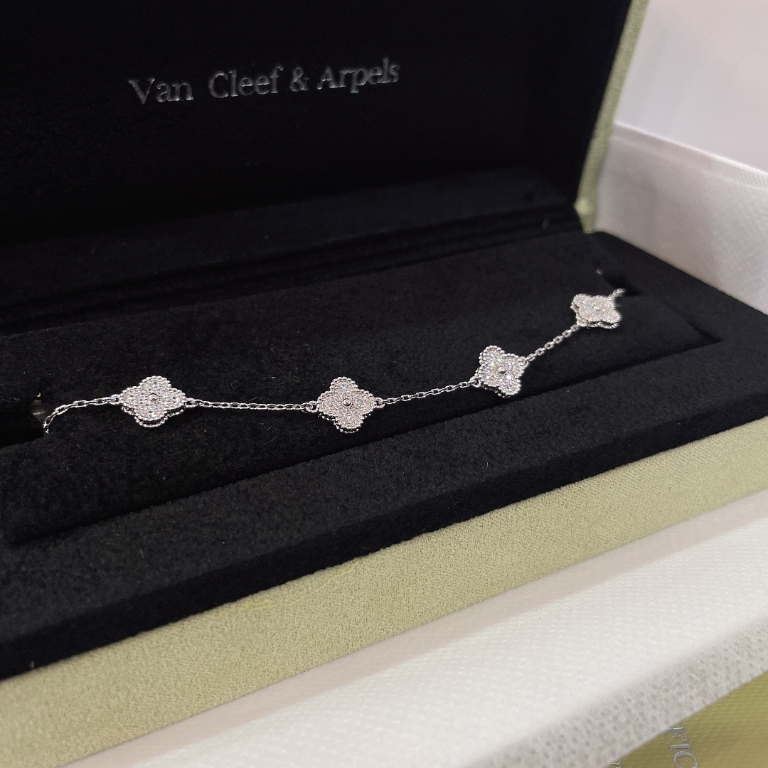 Alhambra 6 Motifs Bracelet with Full Diamonds