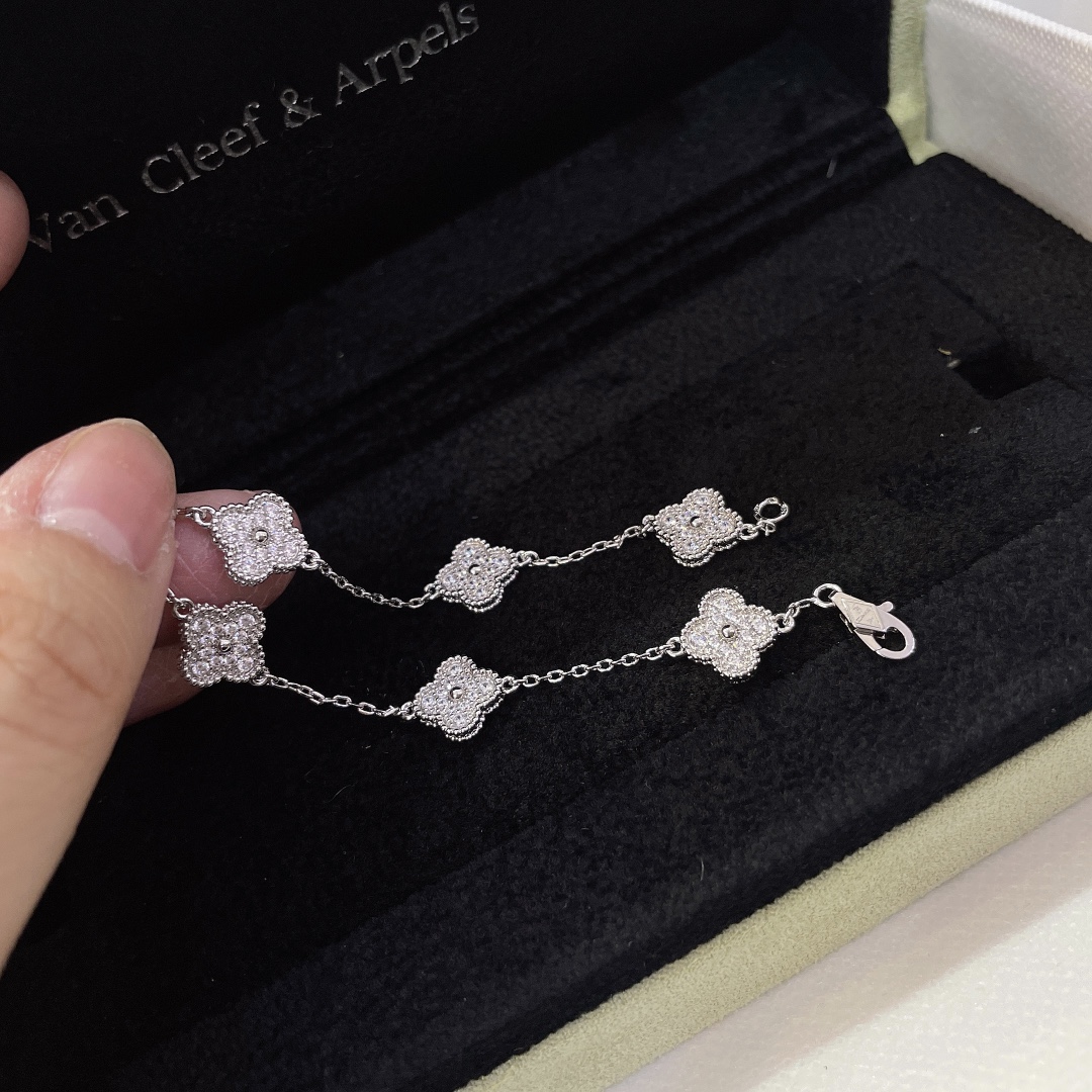 Alhambra 6 Motifs Bracelet with Full Diamonds
