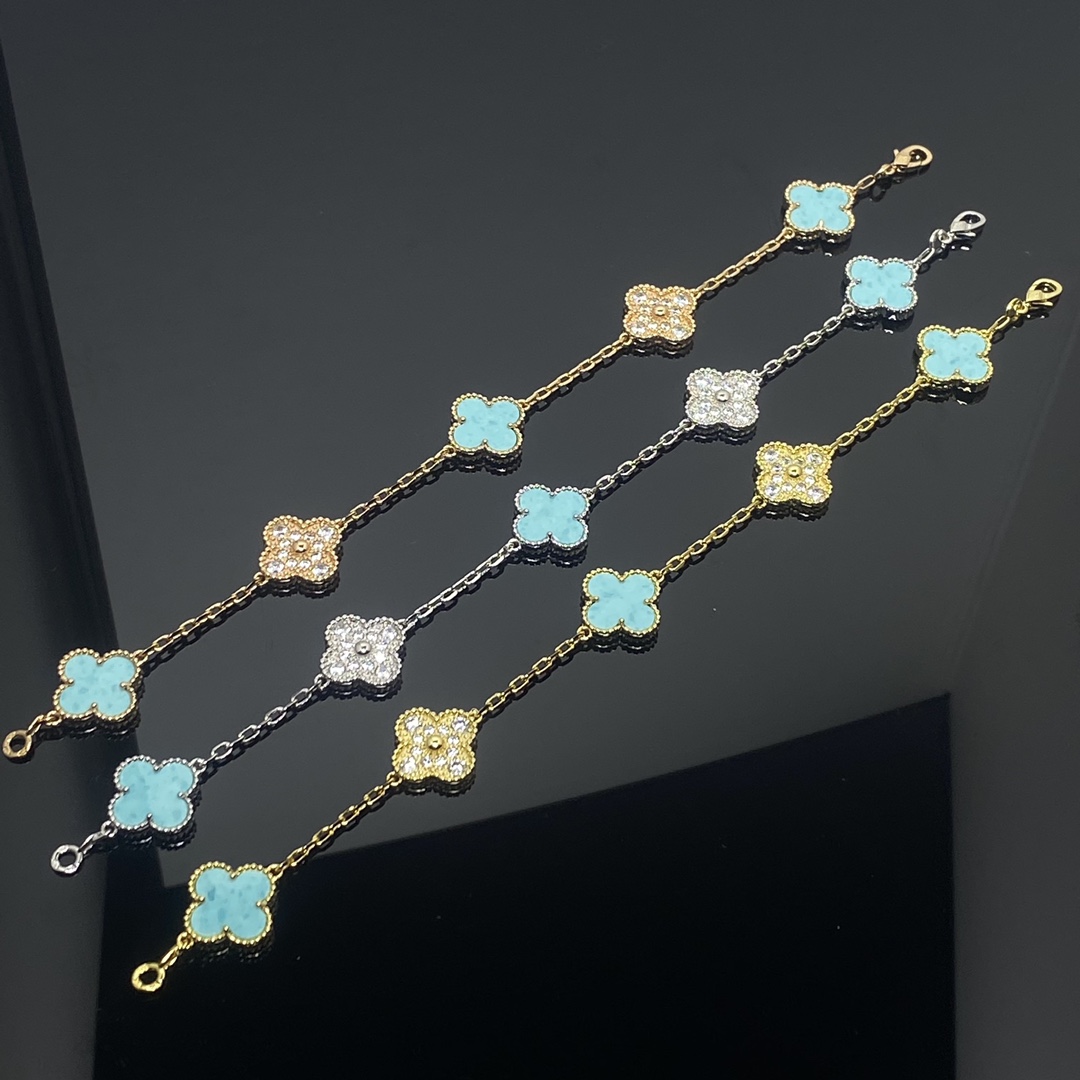 1.Alhambra Turquoise 5 motifs Bracelet with Diamonds