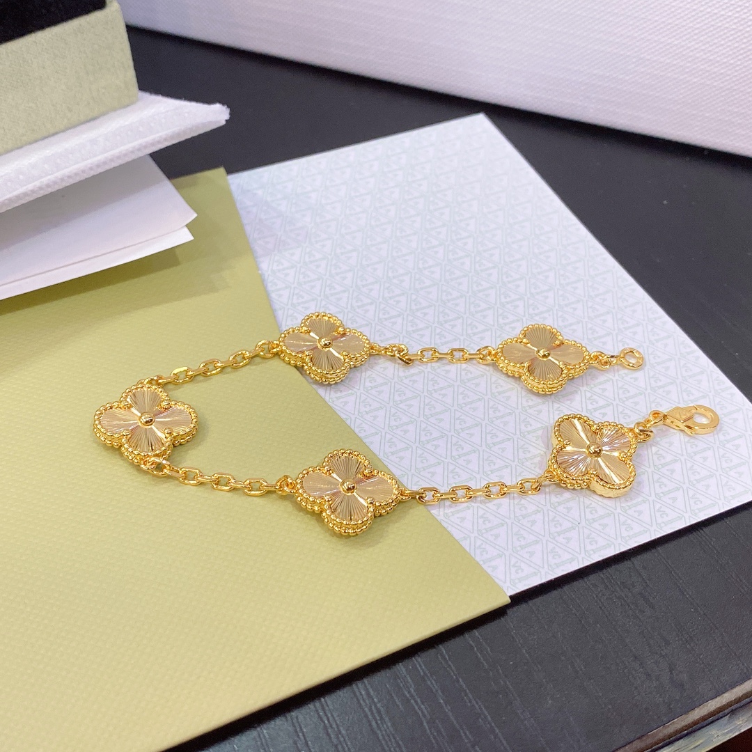 1.Alhambra Laser 5 motifs Bracelet