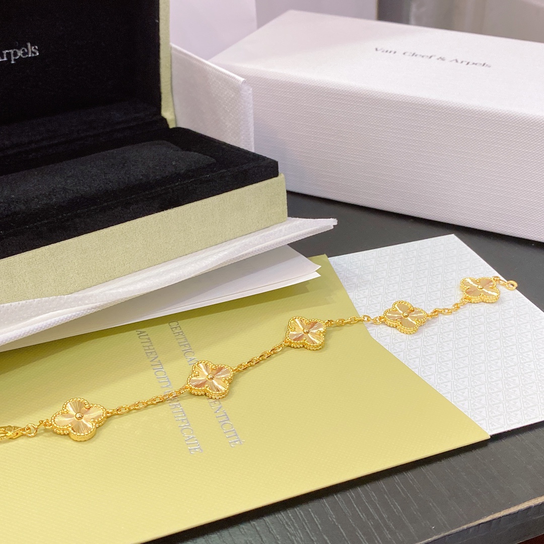 1.Alhambra Laser 5 motifs Bracelet